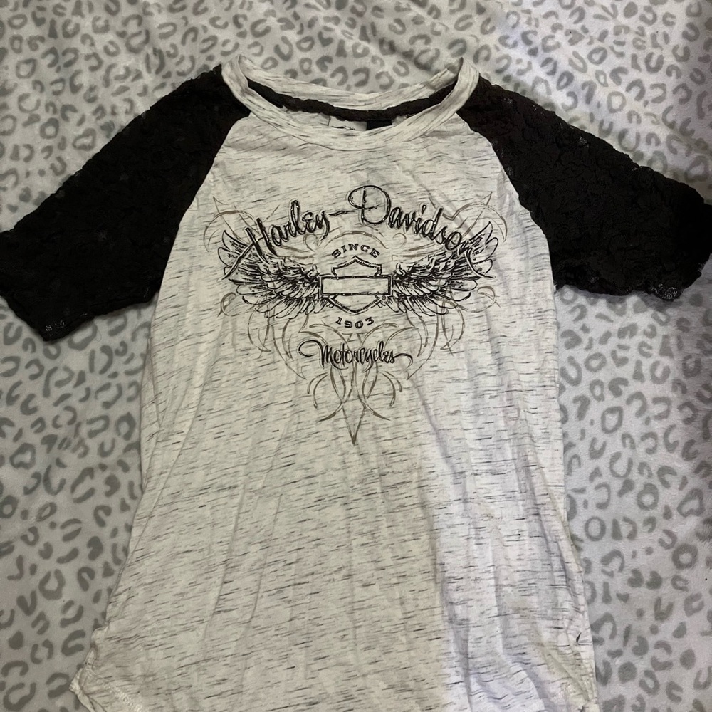 Harley-Davidson Cream and Black Lace Sleeve Tee